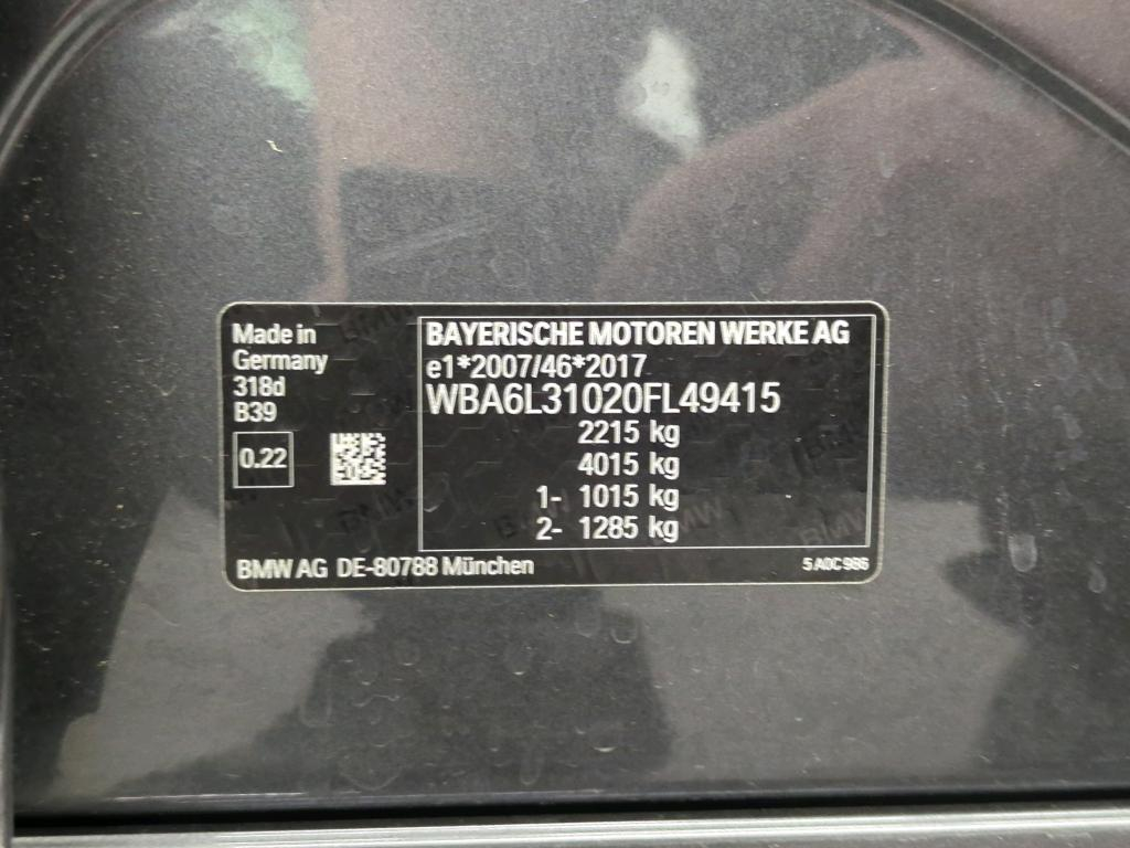 BMW 3 Series 2.0 318D ESSENTIAL STEPTRONIC TOURING